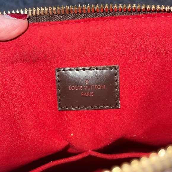 Louis Vuitton Damier Canvas Trevi PM Bag - Picture 8 of 12